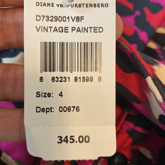 DIANE VON FURSTENBERG VINTAGE DRESS - Picture 15 of 15